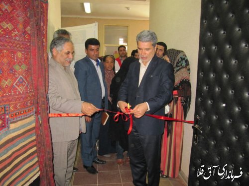 گزارش تصویری افتتاح نمایشگاه توانمندی های  صنایع دستی شهرستان آق قلا