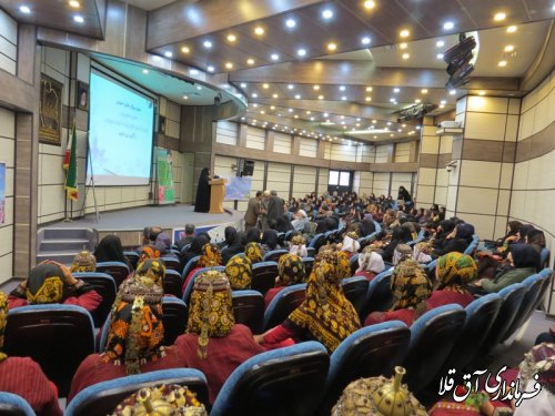 همایش بزرگ بانوان فرهنگی شهرستان آق قلا برگزار گردید