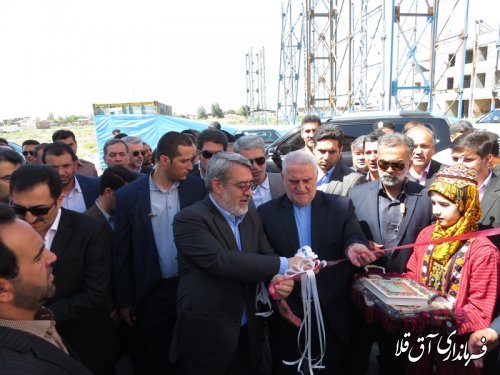 42 واحد مسکن مهر شهر آق قلا با حضور وزیر کشور افتتاح شد