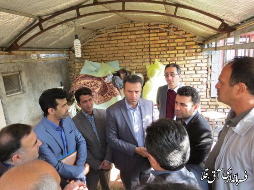 بازدید مدیران استانی از کارگاههای مبل سازی روستای عطا آباد بخش مرکزی شهرستان