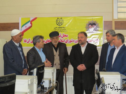 بازدید نماینده مردم شهرستانهای گرگان و آق قلا در مجلس شورای اسلامی از روند ثبت نام