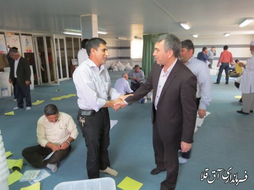 بازدید رئیس ستاد انتخابات شهرستان آق قلا از نحوه آماده سازی صندوق های اخذ رای
