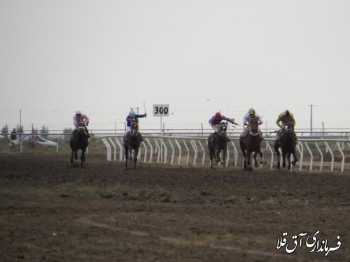 هفته نخست مسابقات سوارکاری کورس پائیزه شهرستان آق قلا برگزار شد