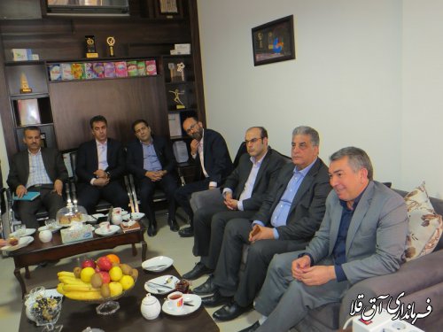 نشست مشترک فرماندار شهرستان آق قلا با مدیر امور شعب منطقه یک بانک ملی ایران