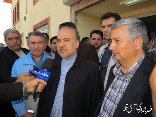 وزیر ورزش و جوانان به منظور بازدید از مناطق سیل زده استان٬وارد شهرستان آق قلا شد