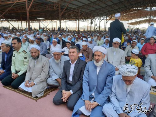 نماز باشکوه عید سعید فطر در مصلی شهر آق قلا برگزار شد