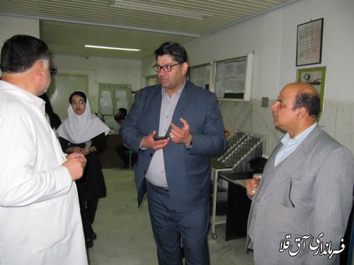 فرماندار شهرستان آق قلا از مصدومین حادثه در بیمارستان آل جلیل،عیادت بعمل آورد