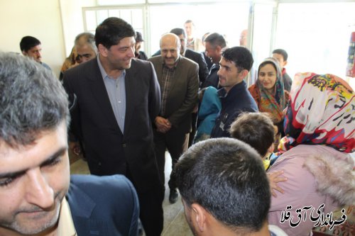 فرماندار و رئیس هیات اجرایی شهرستان آق قلا از شعب اخذ رای بازدید بعمل آورد