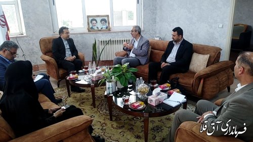 نشست فرماندار آق قلا با مدیر شعب پست بانک استان گلستان